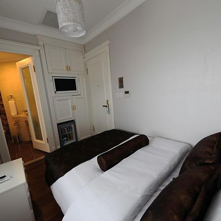 Hotel Coliseum Istanbul Bagian luar foto
