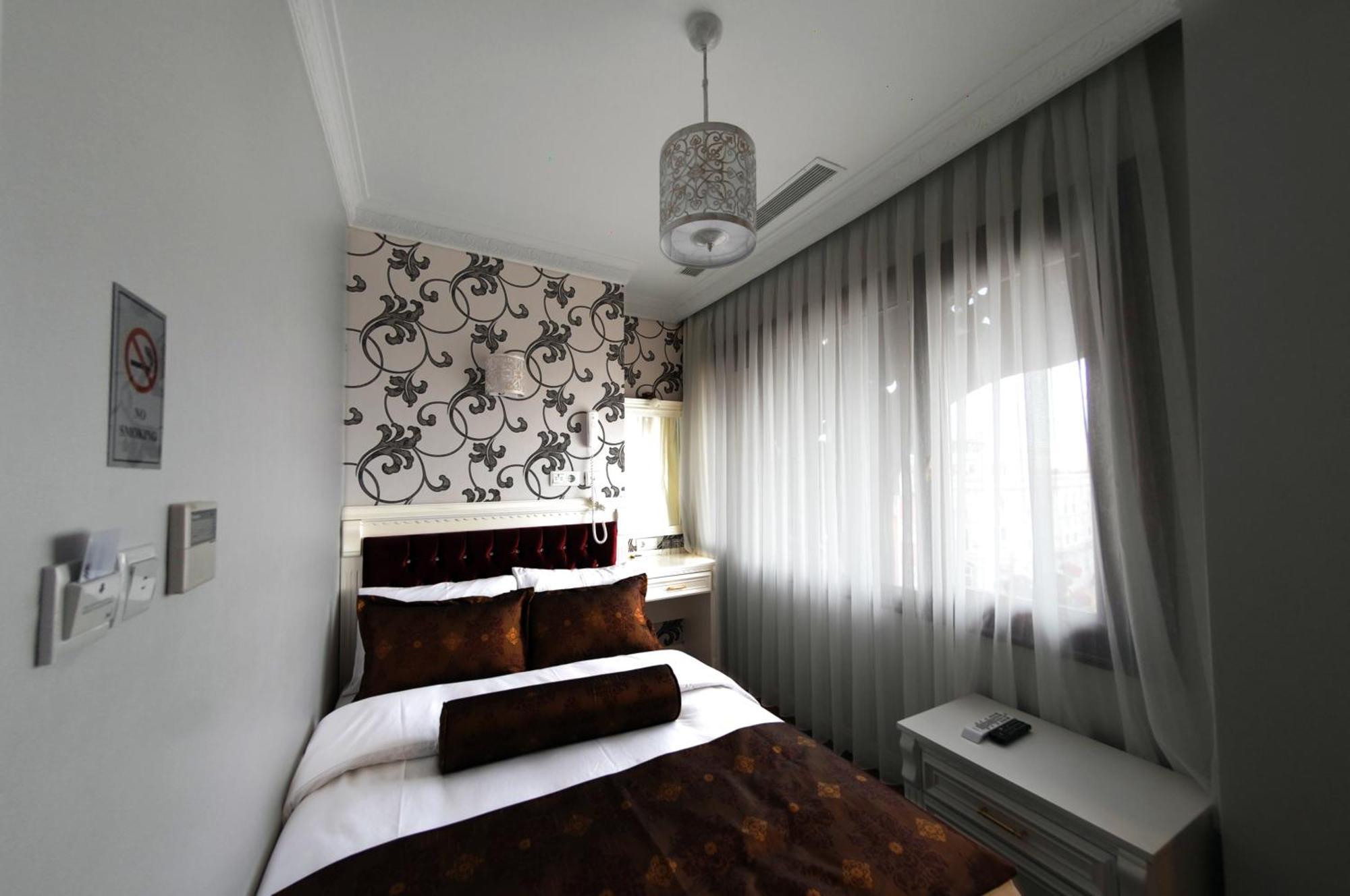 Hotel Coliseum Istanbul Bagian luar foto